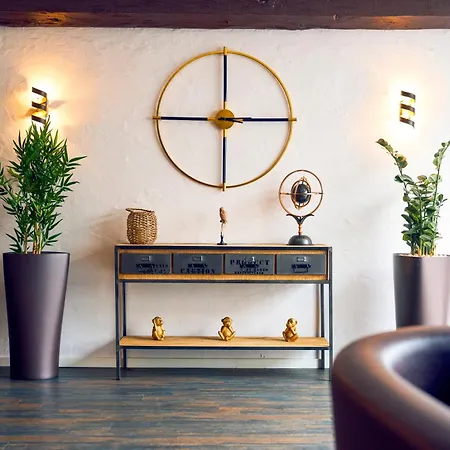 Arthotel 3*
