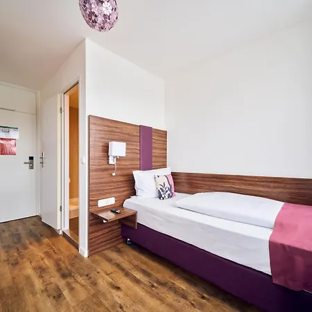 Arthotel Haar Hotel 3*