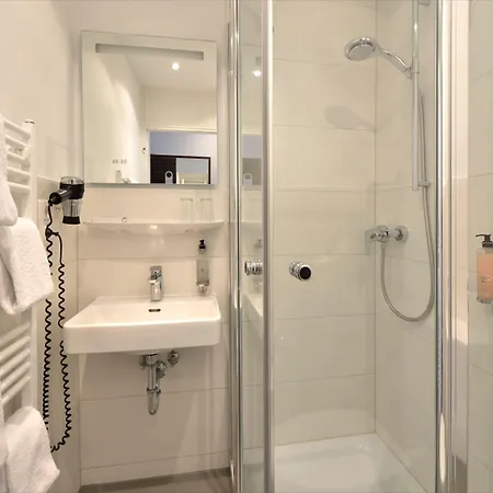 Arthotel فندق هار